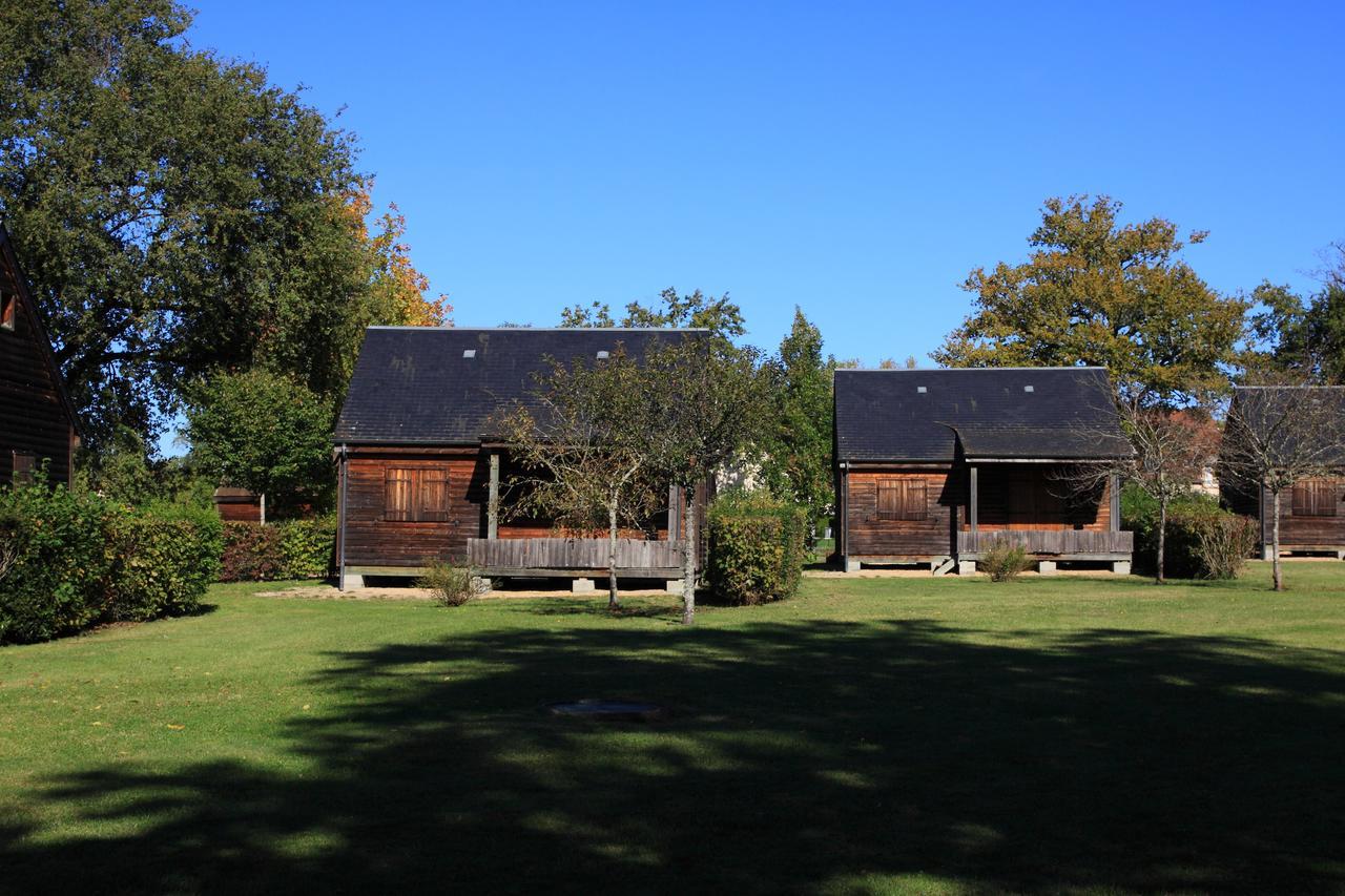 Mur-de-Sologne Les Chalets De Mur De Sologne מראה חיצוני תמונה